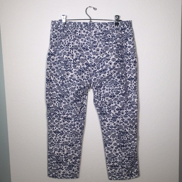 Ruby Rd lightweight capris - Picture 6 of 6